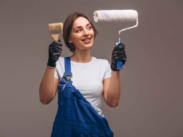 woman-repairer-with-painting-roller-isolated-(1)